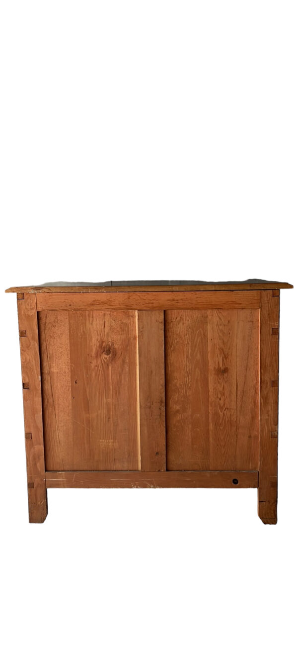 L'ancienne commode