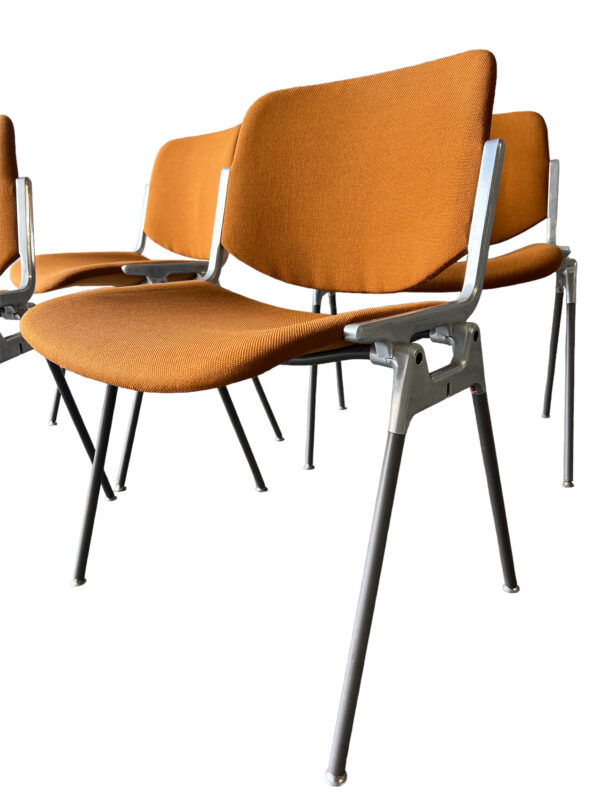 4 Chaises JSC Castelli