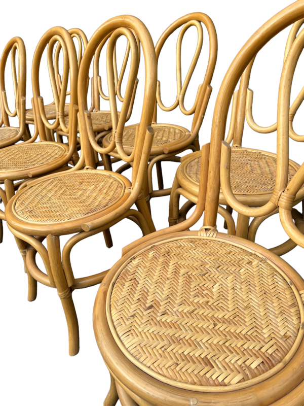 8 chaises en bamboo