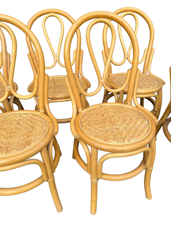 8 chaises en bamboo