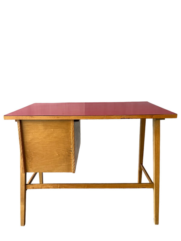 Bureau en formica