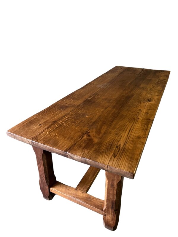 Ancienne table bourguignonne