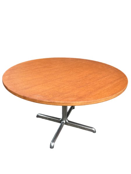 Table de salle à manger ronde en bois de teck