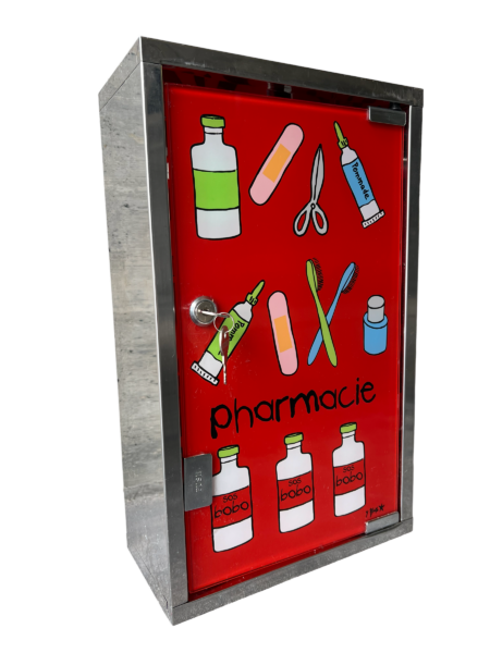 armoire à pharmacie