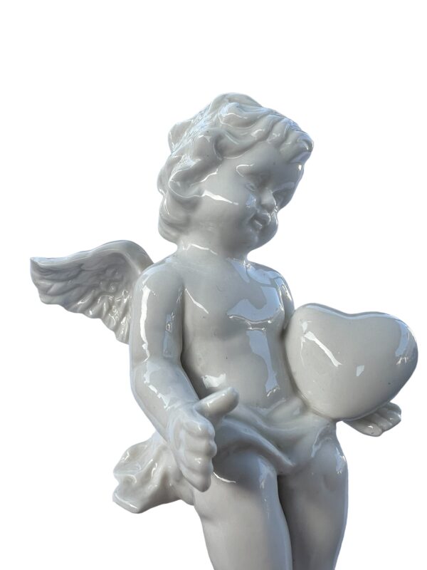 statue d'ange decorative