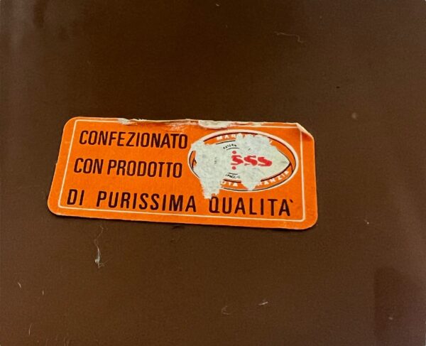 Casier à bouteille em plastique fabriqué en Italie