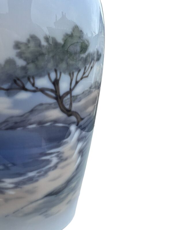 Vase en porcelaine Lyngby