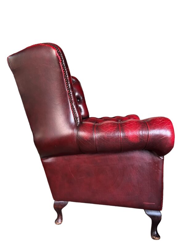 Fauteuil Cheesterfield, modèle Queen Anne