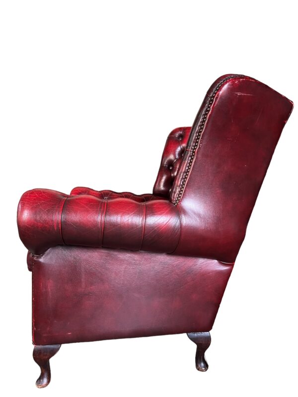 Fauteuil Cheesterfield, modèle Queen Anne