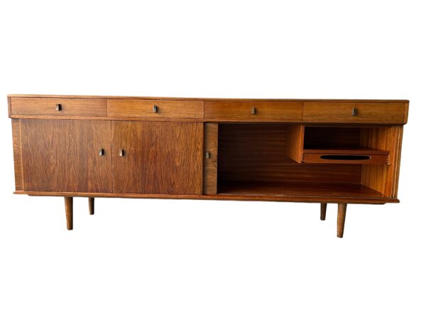 Buffet britannique vintage 1960'