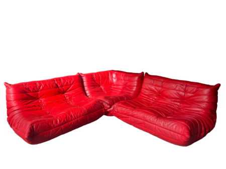 Ensemble de 3 canapés en cuir rouge togo, ligne roset