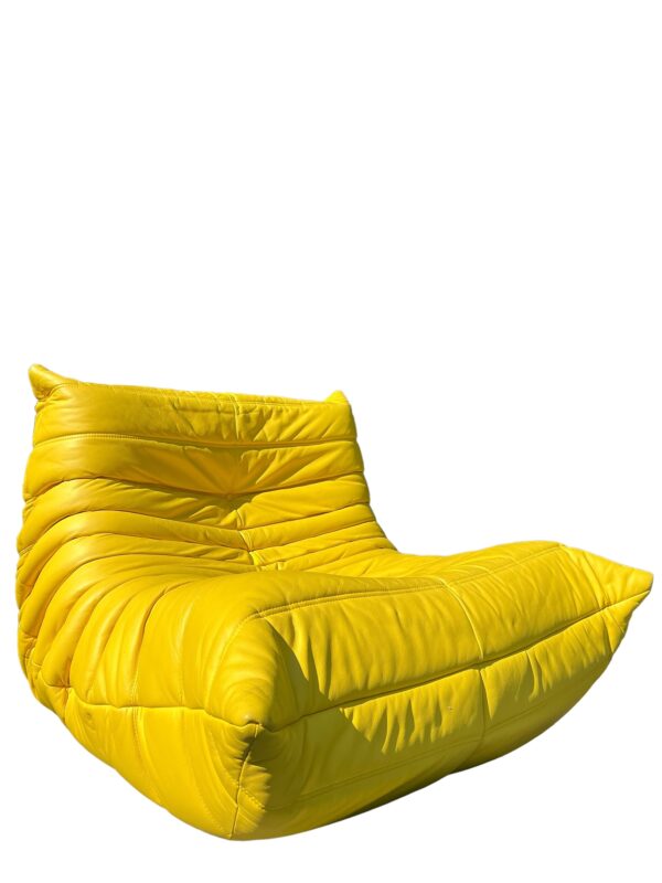 Fauteuil en cuir jaune Togo