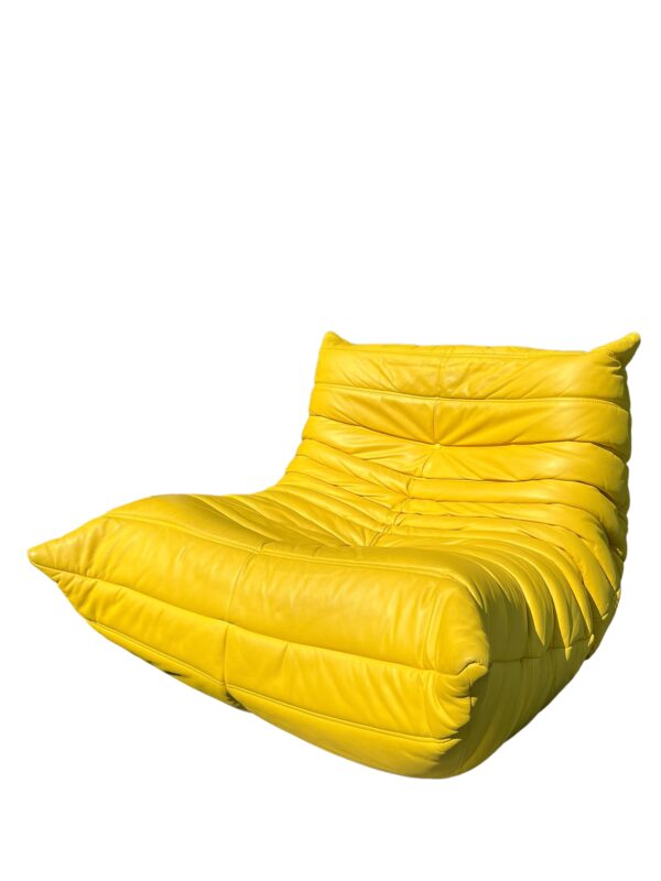 Fauteuil en cuir jaune Togo