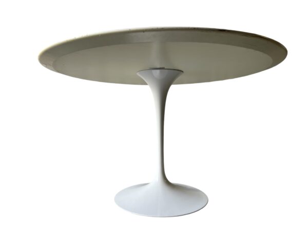 Table à manger ronde Eero Saarinen pour Knoll