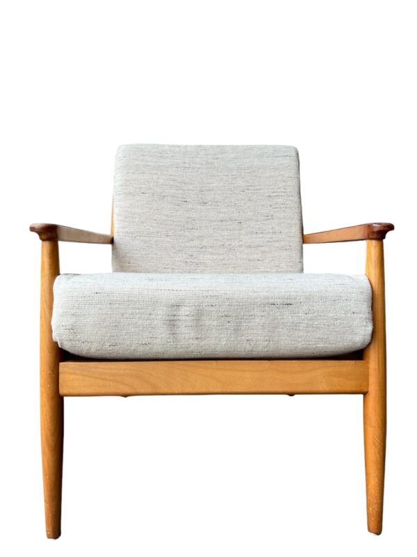 Paire de Fauteuils scandinave en bois de Hêtre massif