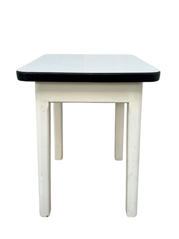 Tabouret de cuisine en formica