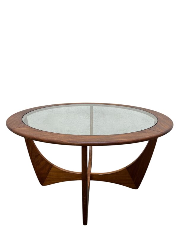 Table basse astro, G-Plan