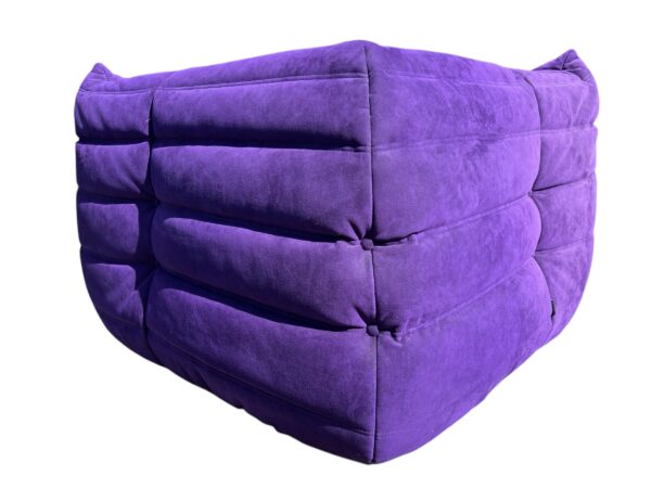 Set de 3 pièces de canapés TOGO en Alcantara violet, Ligne Roset