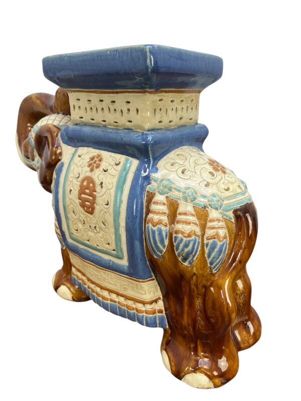 éléphant décoratif marron, porte plante en céramique