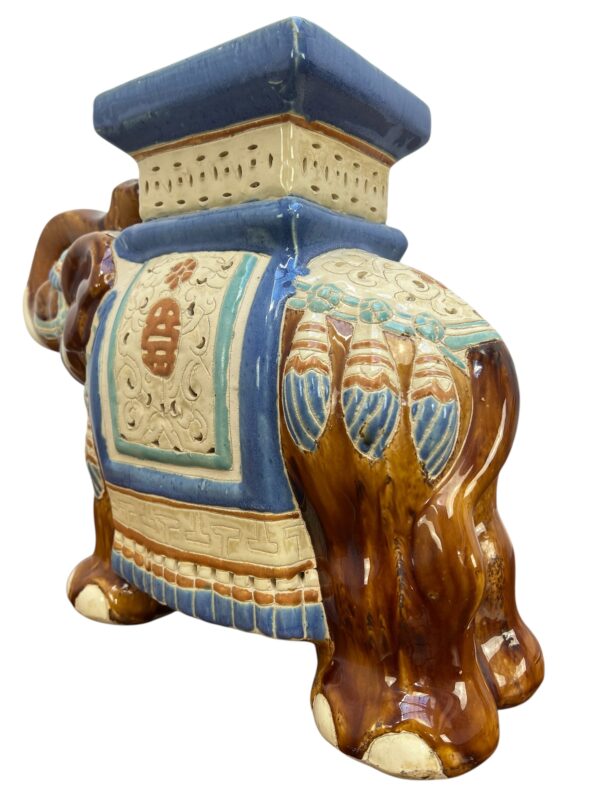 éléphant décoratif marron, porte plante en céramique