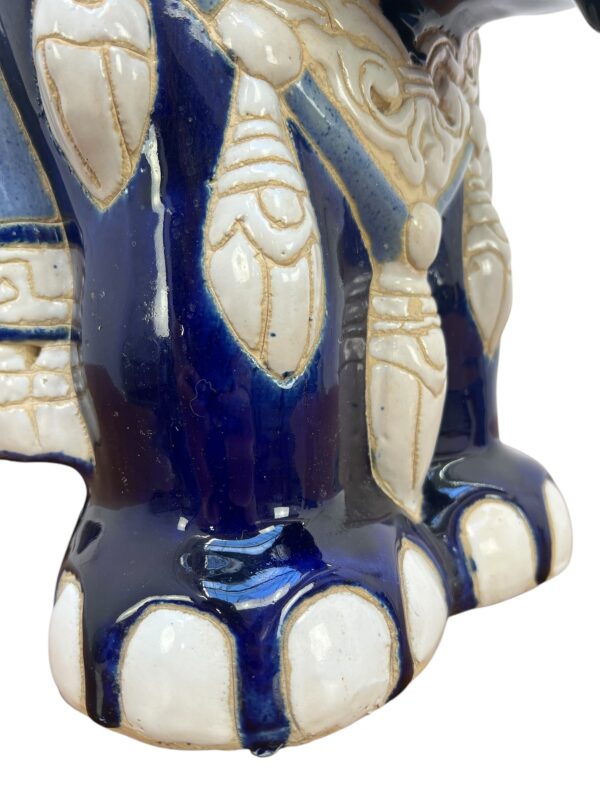 éléphant décoratif bleu , porte plante en céramique