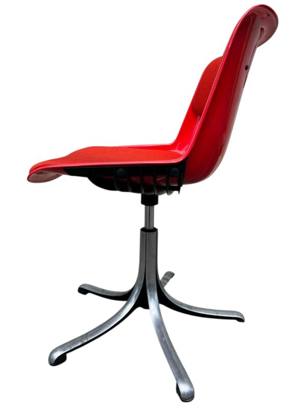 Chaise "Modus" de Tecno par Osvaldo Borsani