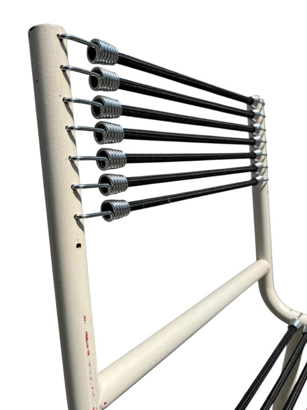 Chaise Sandows, par René Herbst