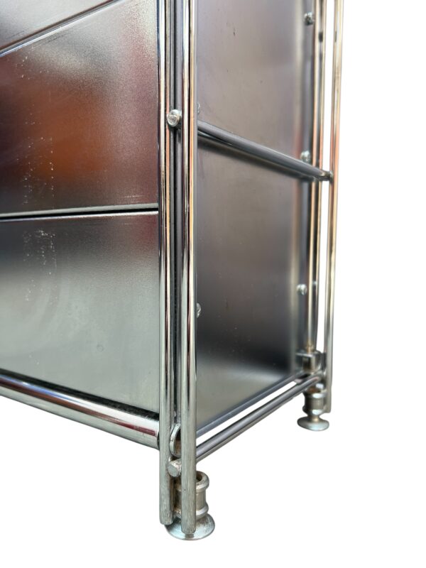 https://abeliam.com/boutique/se-meubler/etageres-parois-murales/etagere-modulaire-balton/