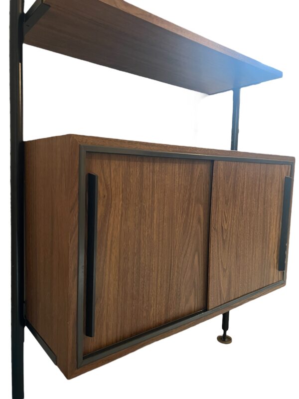 Etagère téléscopique avec caisson