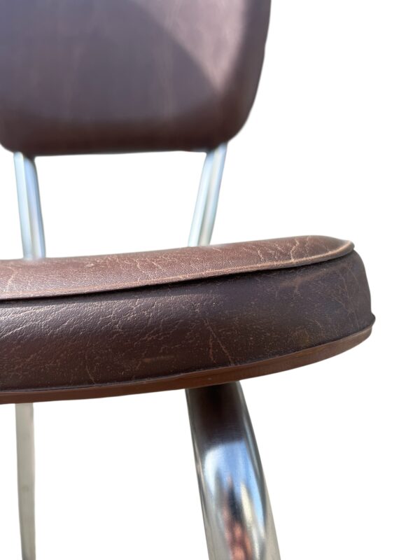 Série de 8 chaises de cuisine Kitch