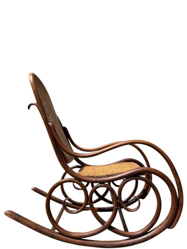 Fauteuil à bascule Thonet