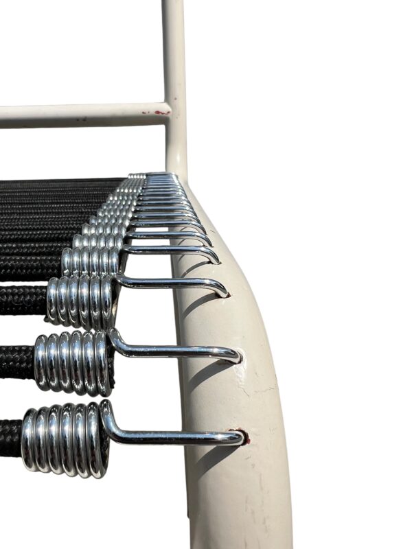 Chaise Sandows, par René Herbst
