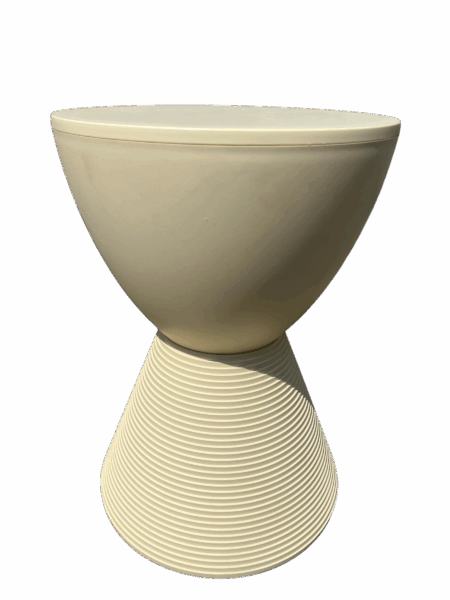 tabouret prince Aha de philippe starck pour la maison italienne kartell