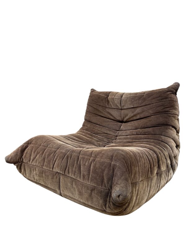 Ensemble de 5 pièces de canapés  modèle TOGO de la Ligne Roset par Michel Ducaroy.
