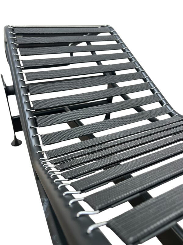 Chaise longue LC4 par Le Corbuisier, Cassina 1990's