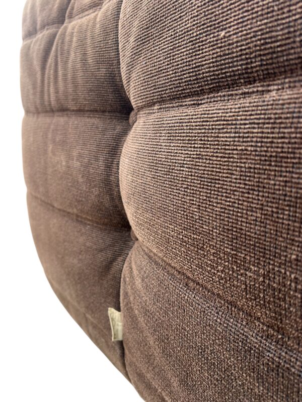 Ensemble de 5 pièces de canapés  modèle TOGO de la Ligne Roset par Michel Ducaroy.