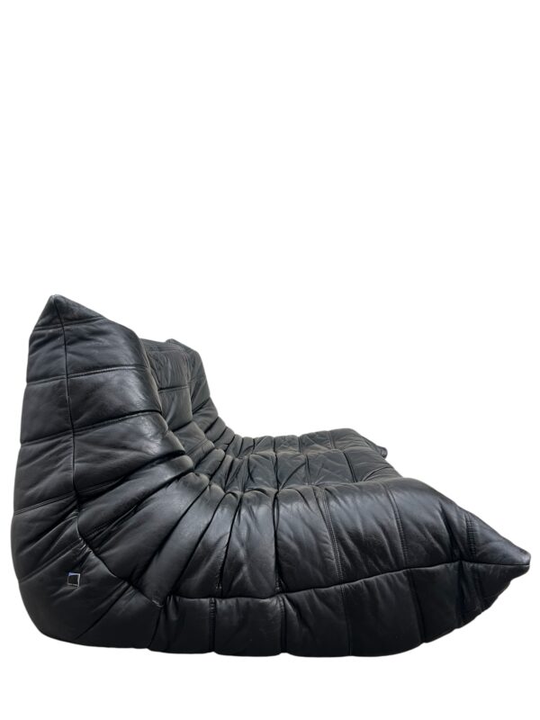 Canapés TOGO en cuir noir 2 places, Ligne Roset