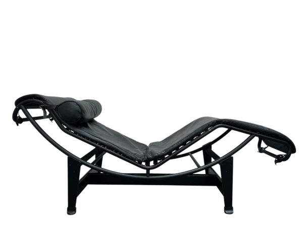 Chaise longue LC4 par Le Corbuisier, Cassina 1990's