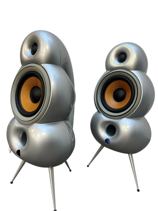 Le Bass Station édité par la maison danoise Scandanya