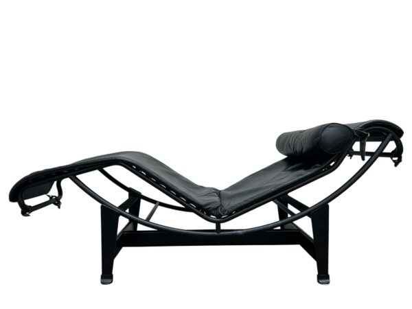 Chaise longue LC4 par Le Corbuisier, Cassina 1990's