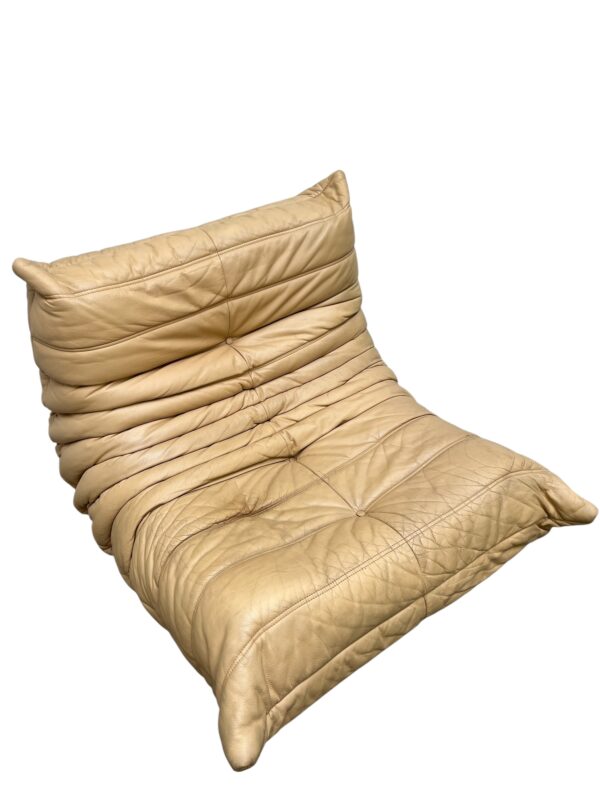 Ensemble de 5 pièces de canapé TOGO en cuir de couleur sable