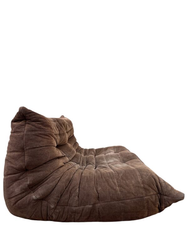 Ensemble de 5 pièces de canapés  modèle TOGO de la Ligne Roset par Michel Ducaroy.