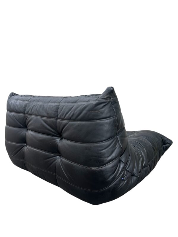 Canapés TOGO en cuir noir 2 places, Ligne Roset