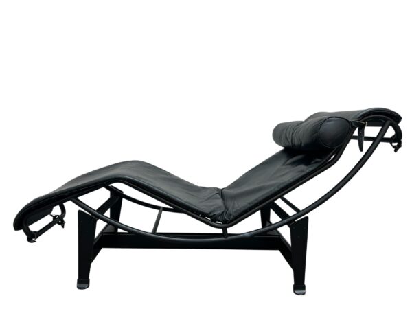 Chaise longue LC4 par Le Corbuisier, Cassina 1990's