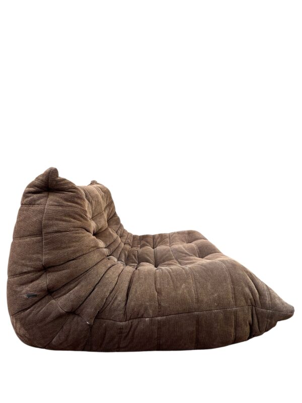 Ensemble de 5 pièces de canapés  modèle TOGO de la Ligne Roset par Michel Ducaroy.