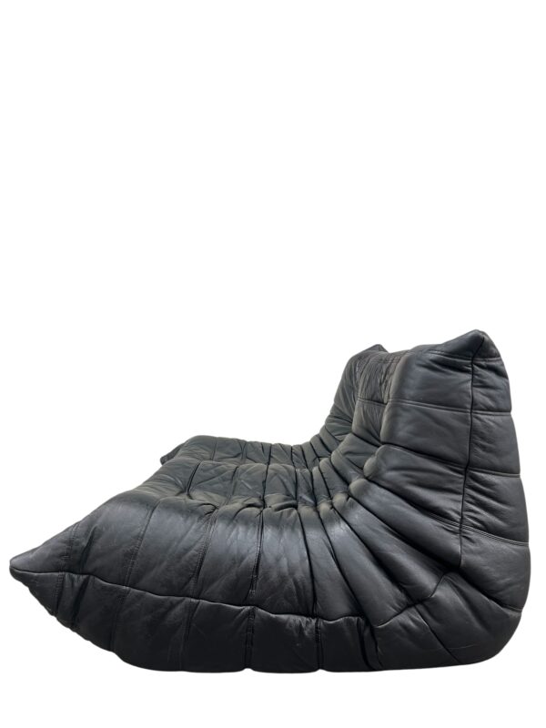 Canapés TOGO en cuir noir 2 places, Ligne Roset