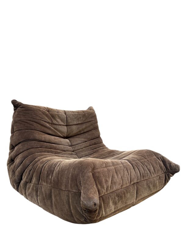 Ensemble de 5 pièces de canapés  modèle TOGO de la Ligne Roset par Michel Ducaroy.