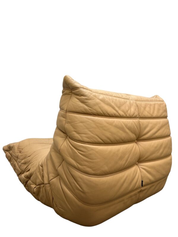 Ensemble de 5 pièces de canapé TOGO en cuir de couleur sable