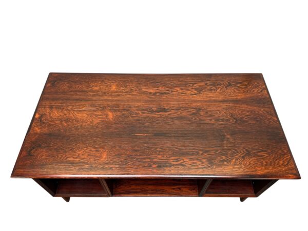 Bureau en bois de rose par Erik brouer, Møbelfabrik