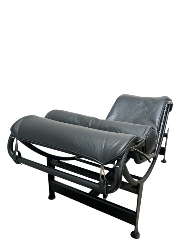 Chaise longue LC4 par Le Corbuisier, Cassina 1990's